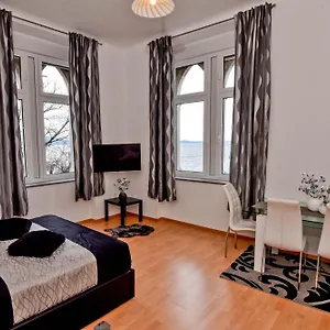  Apartment L&d