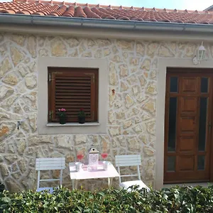  Apartment Croatian